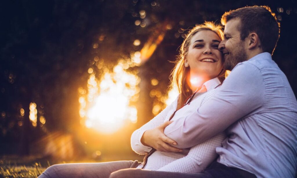 Best Comments for Wife to Admire Her Beauty as Her Husband