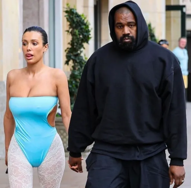 Kanye West's Wife Outfits
