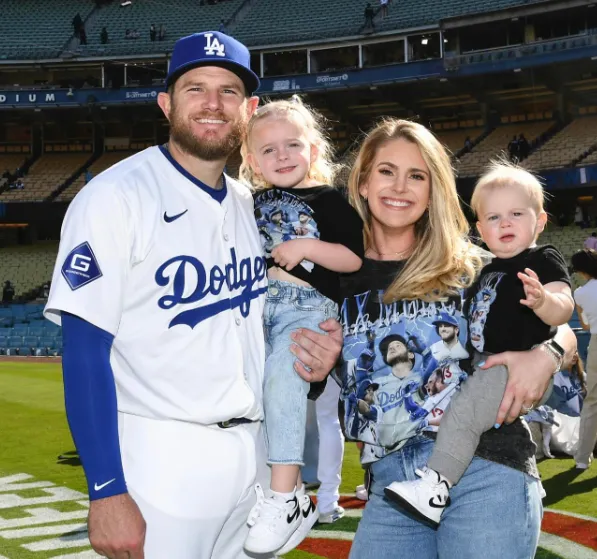 Max Muncy's Wife Stunning Facts You Never Knew About Her